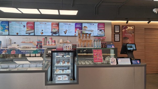 Baskin Robbins Store